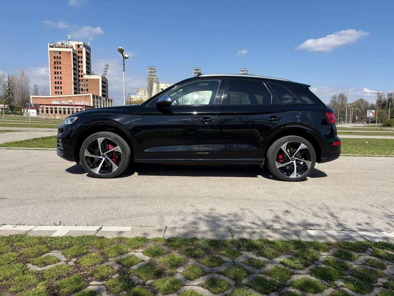 Audi SQ5  - изображение 3