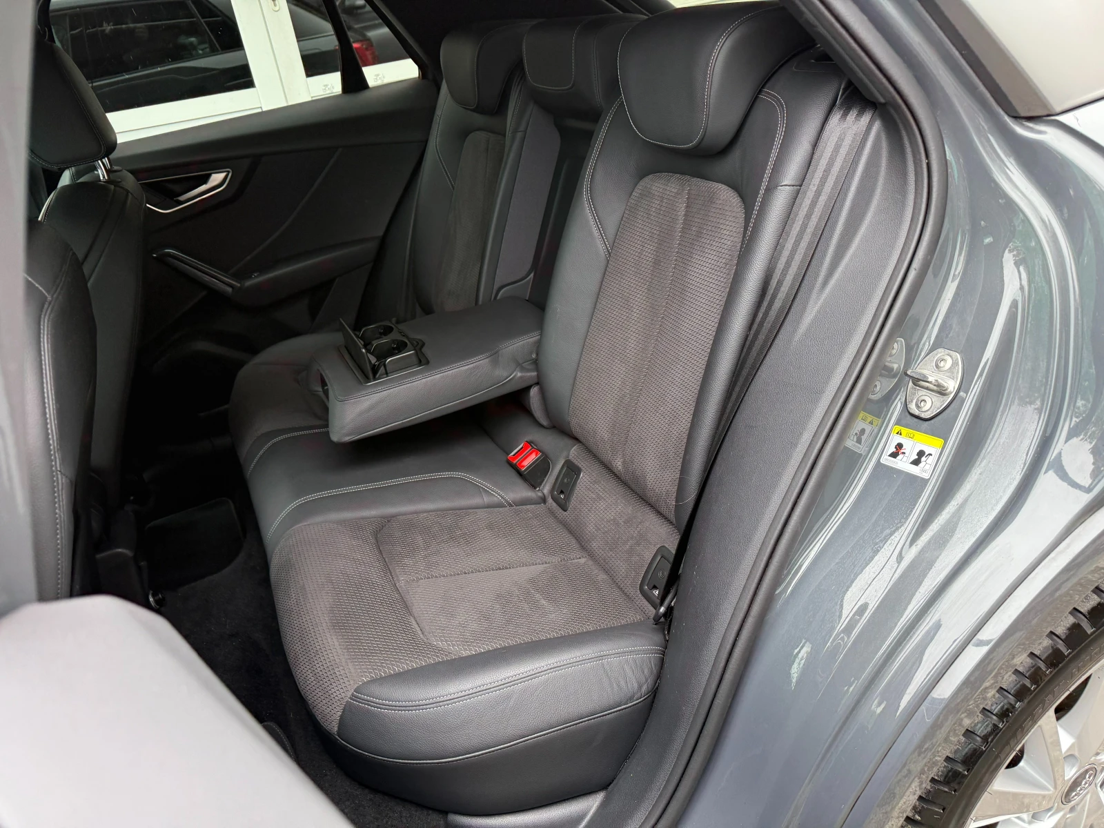 Audi Q2 190к.с* 4х4* VIRTUAL* СЕРВИЗНА КН-КА С ПЪЛНА ИСТОР - изображение 10