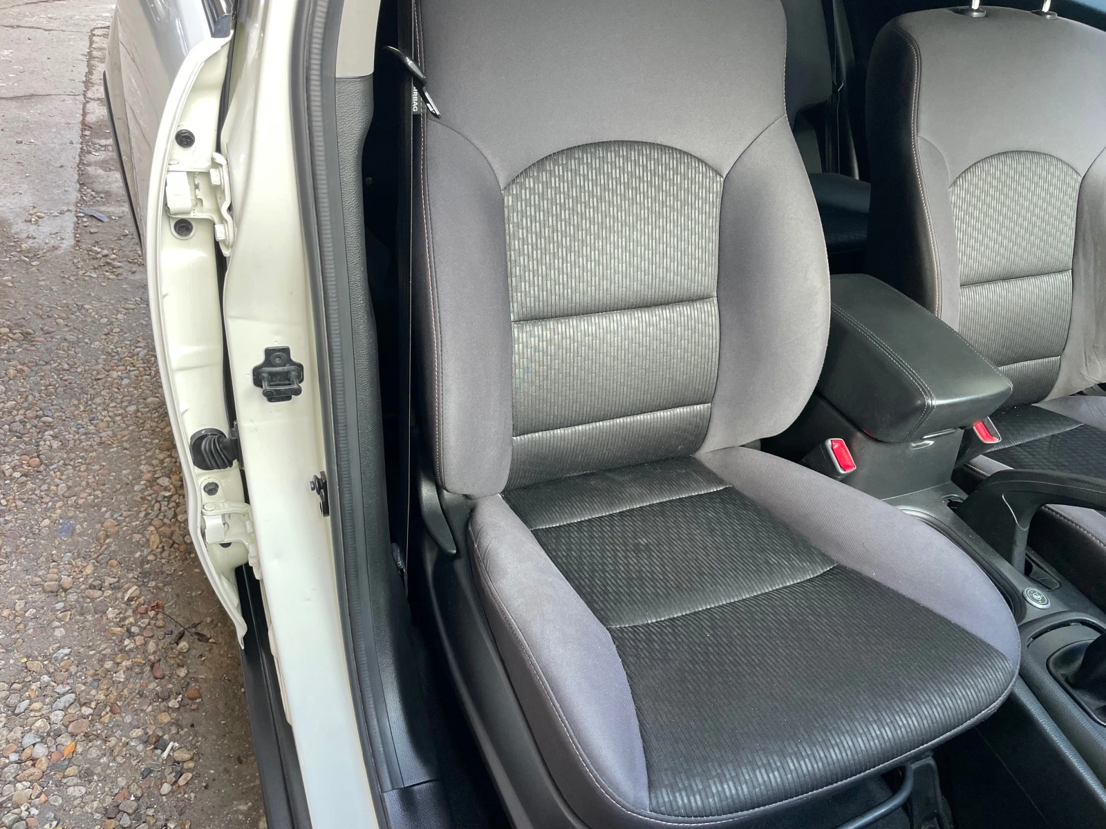 SsangYong Korando 2.0I-44-LED-NAVI-BI-FUEL-   | Mobile.bg   14