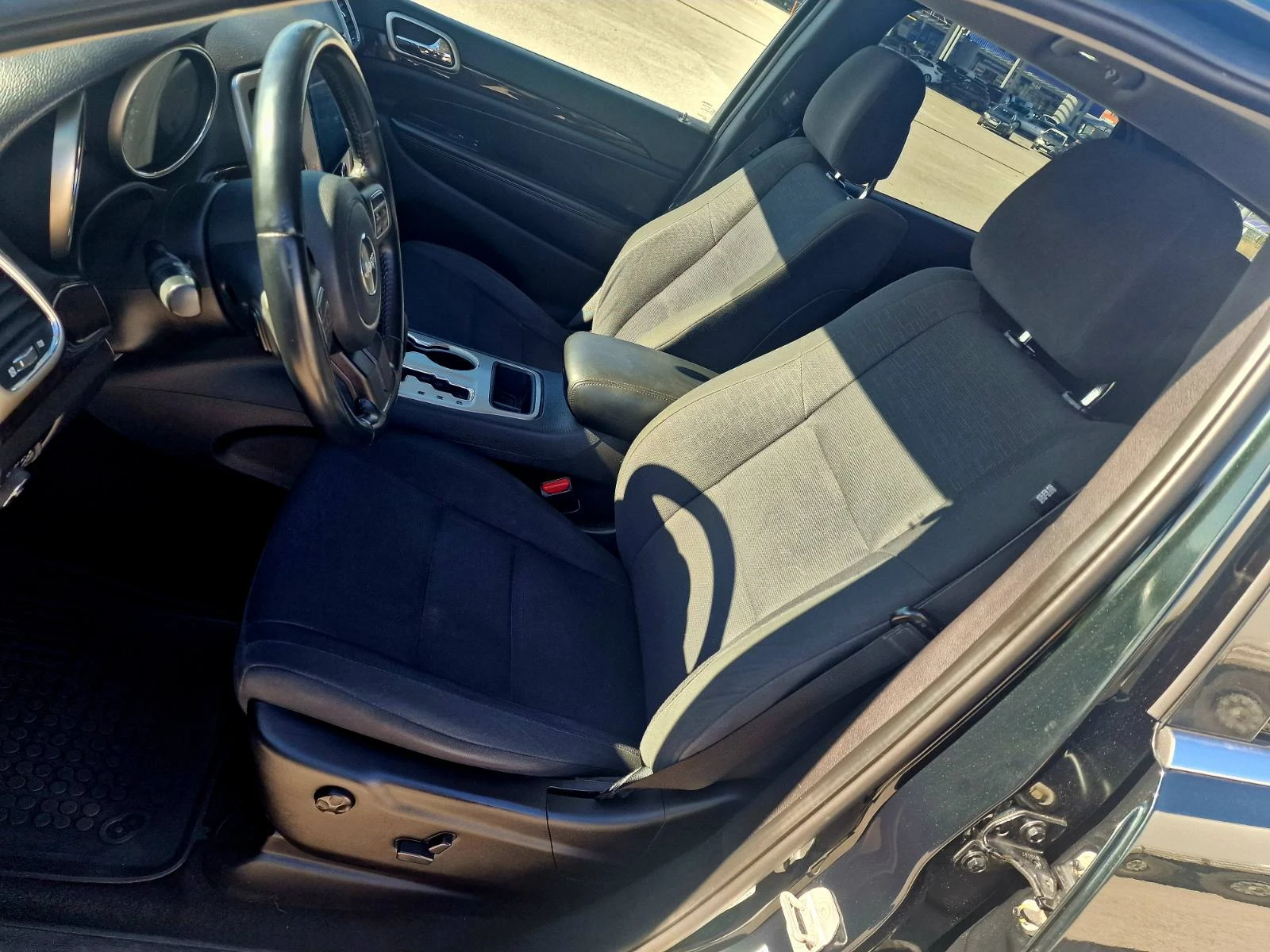 Jeep Grand cherokee Laredo | Mobile.bg   10