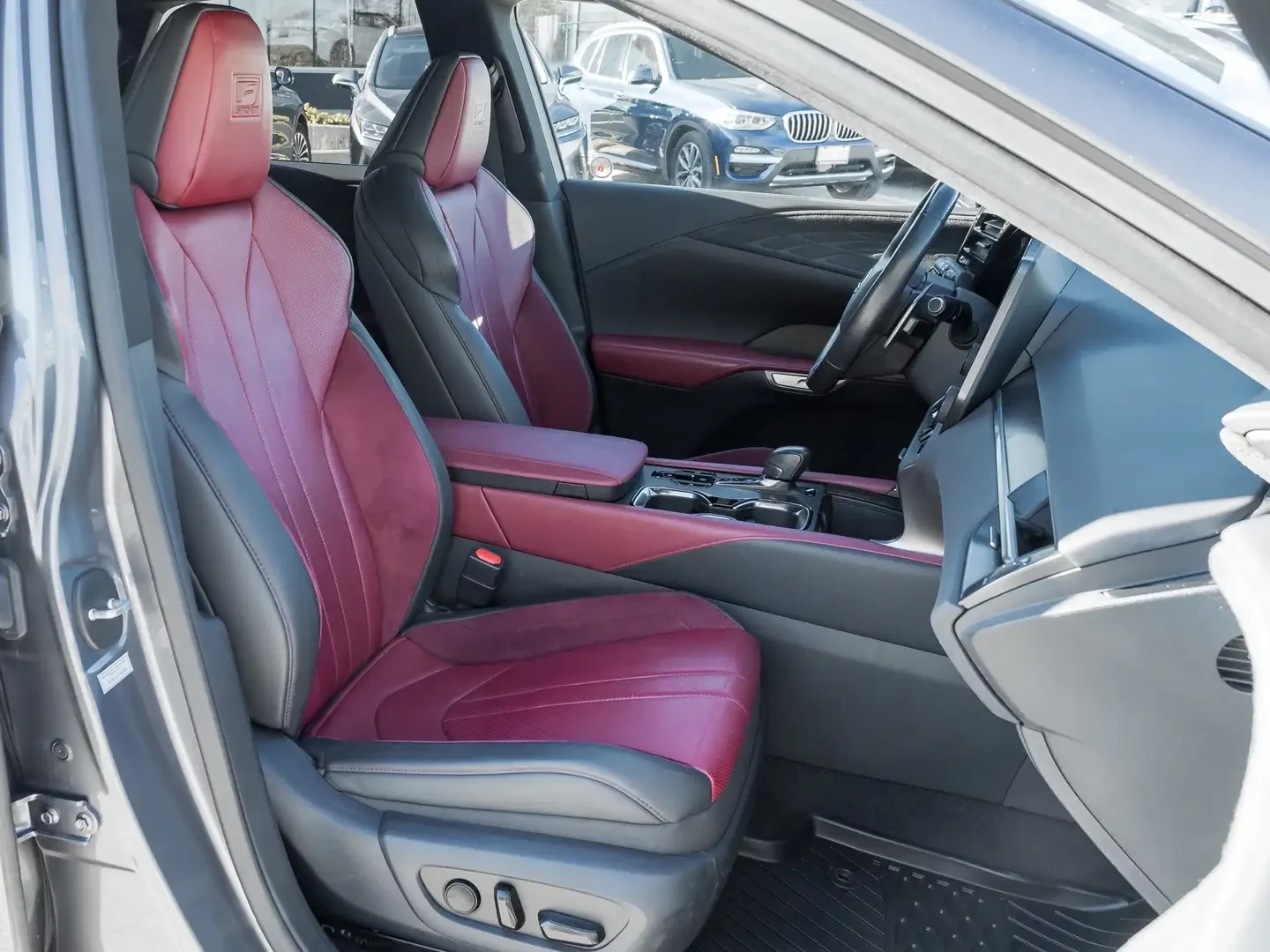 Lexus RX 500h F-SPORT/KEYLESS/LANE ASSIST// | Mobile.bg   13