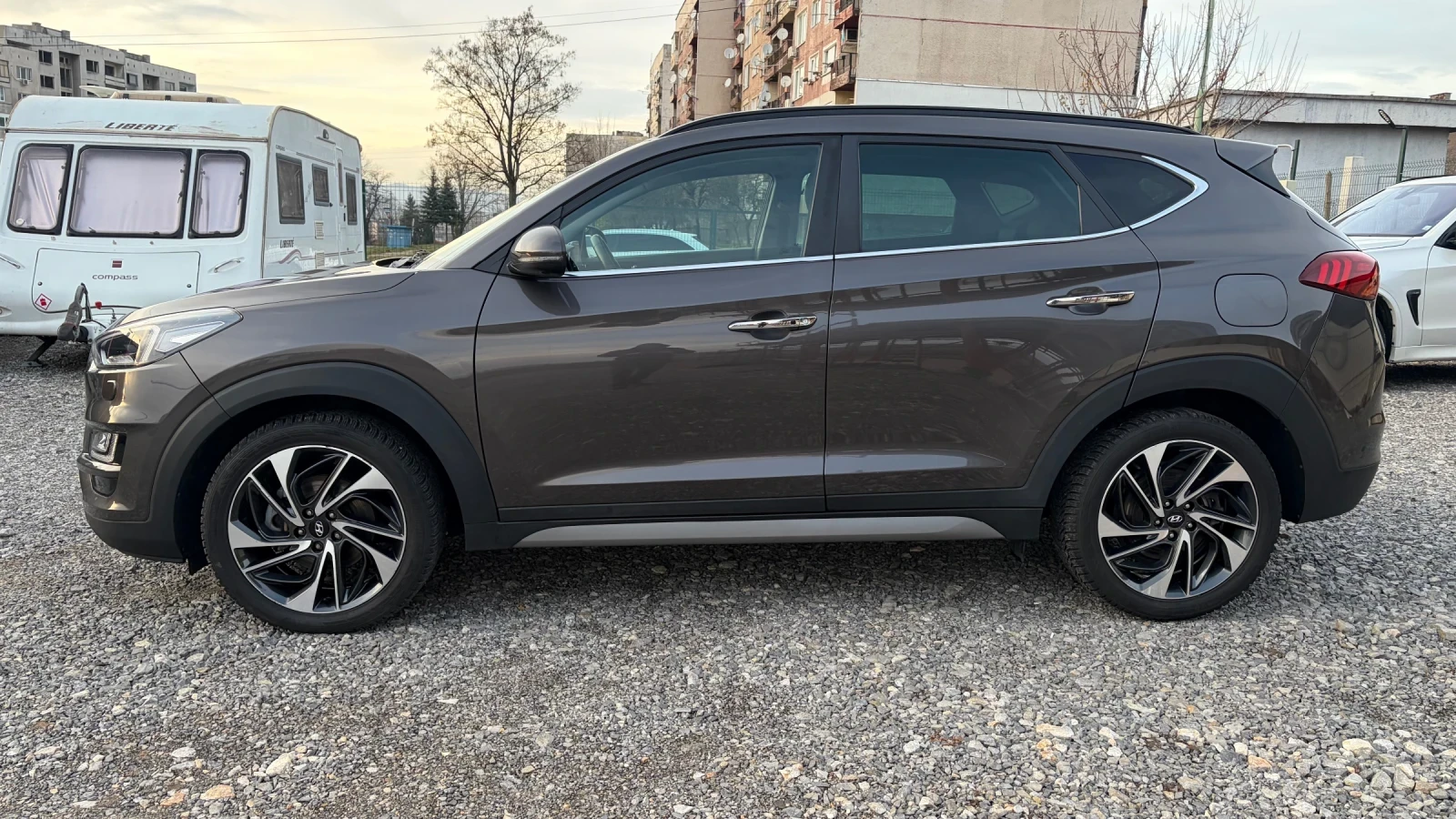 Hyundai Tucson 1.6i* 177hp* FULL LED* 360camera*  - изображение 7