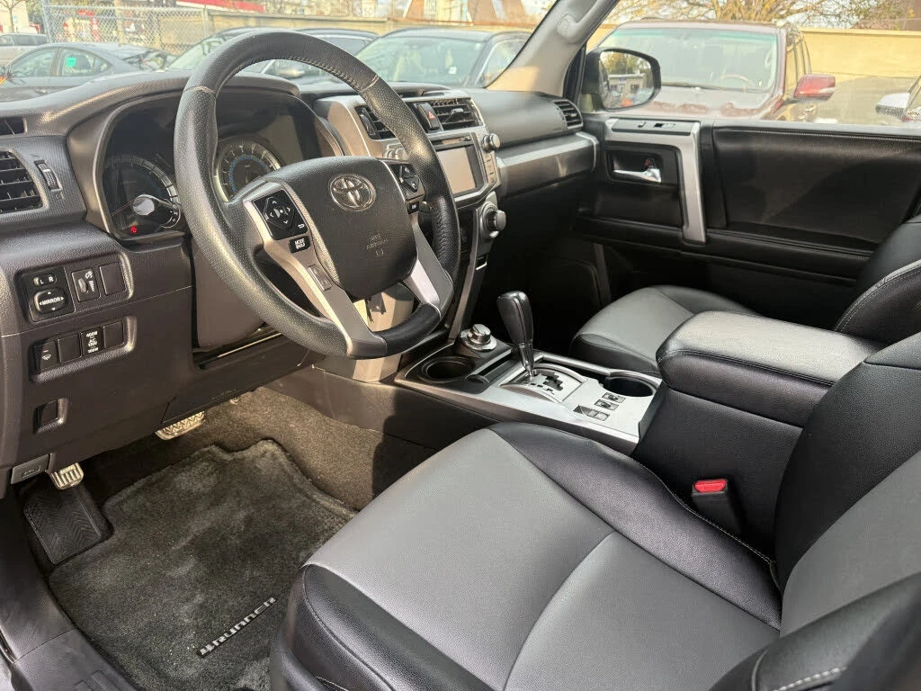 Toyota 4runner SR5 / КРАЙНА ЦЕНА - изображение 7