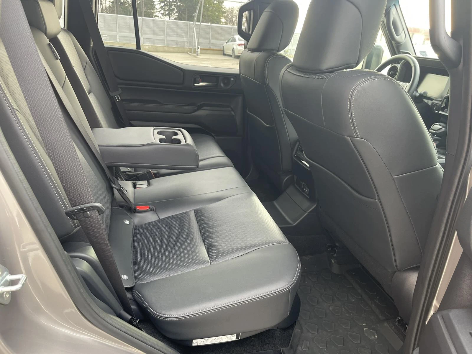 Toyota Land cruiser 2.8D - изображение 7