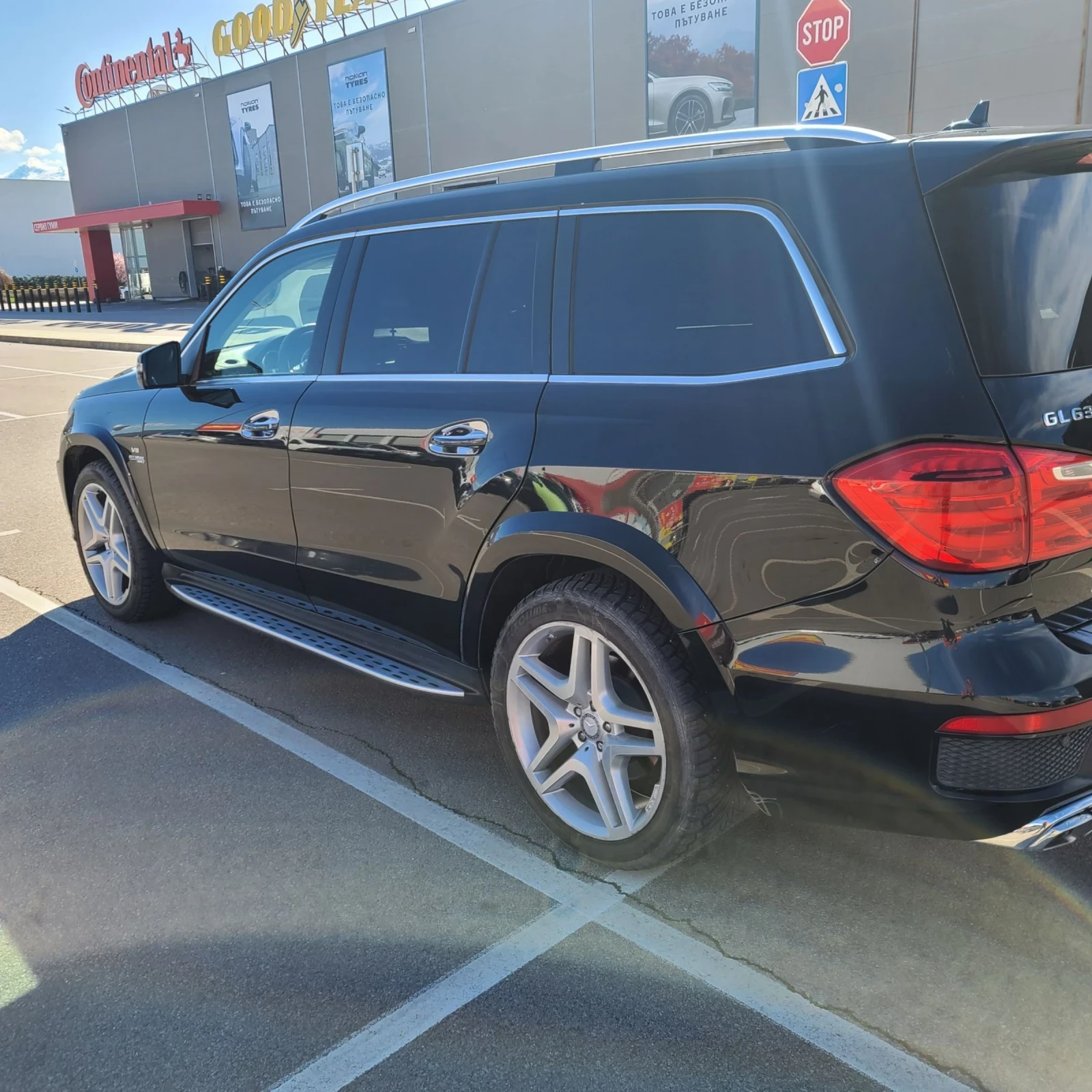 Mercedes-Benz GL 550 GL 550 435 HP. , снимка 16 - Автомобили и джипове - 53915715