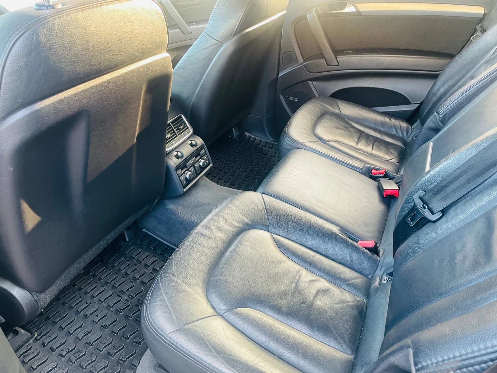 Audi Q7, снимка 6 - Автомобили и джипове - 54033843