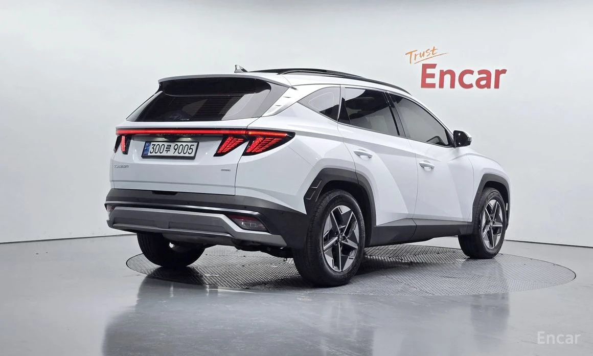 Hyundai Tucson 1.6* HYBRID* AWD* ПОДГРЕВ* ОБДУХВАНЕ* 360КАМЕРА* , снимка 2 - Автомобили и джипове - 54227752