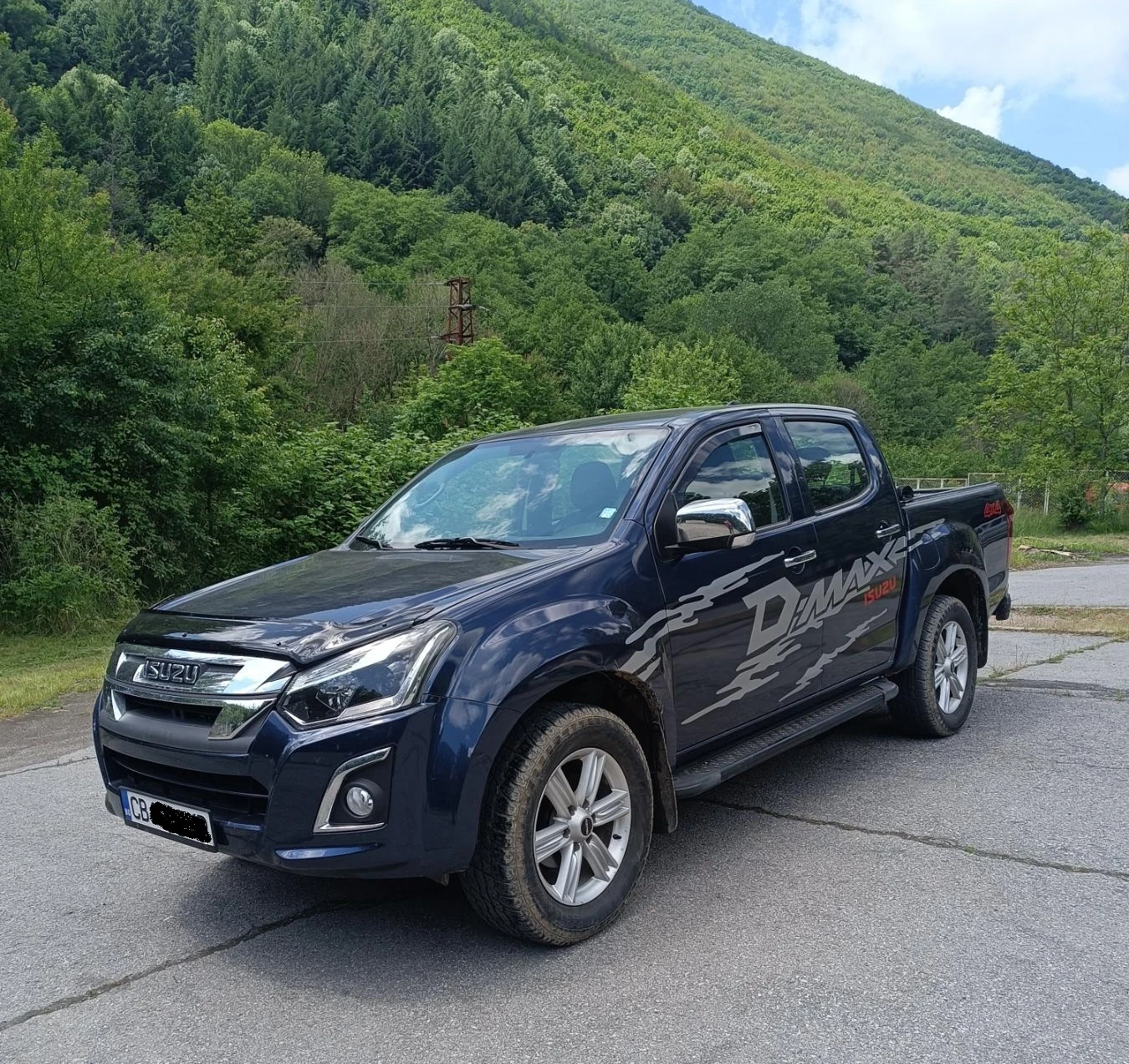 Isuzu D-max, снимка 2 - Автомобили и джипове - 54794612