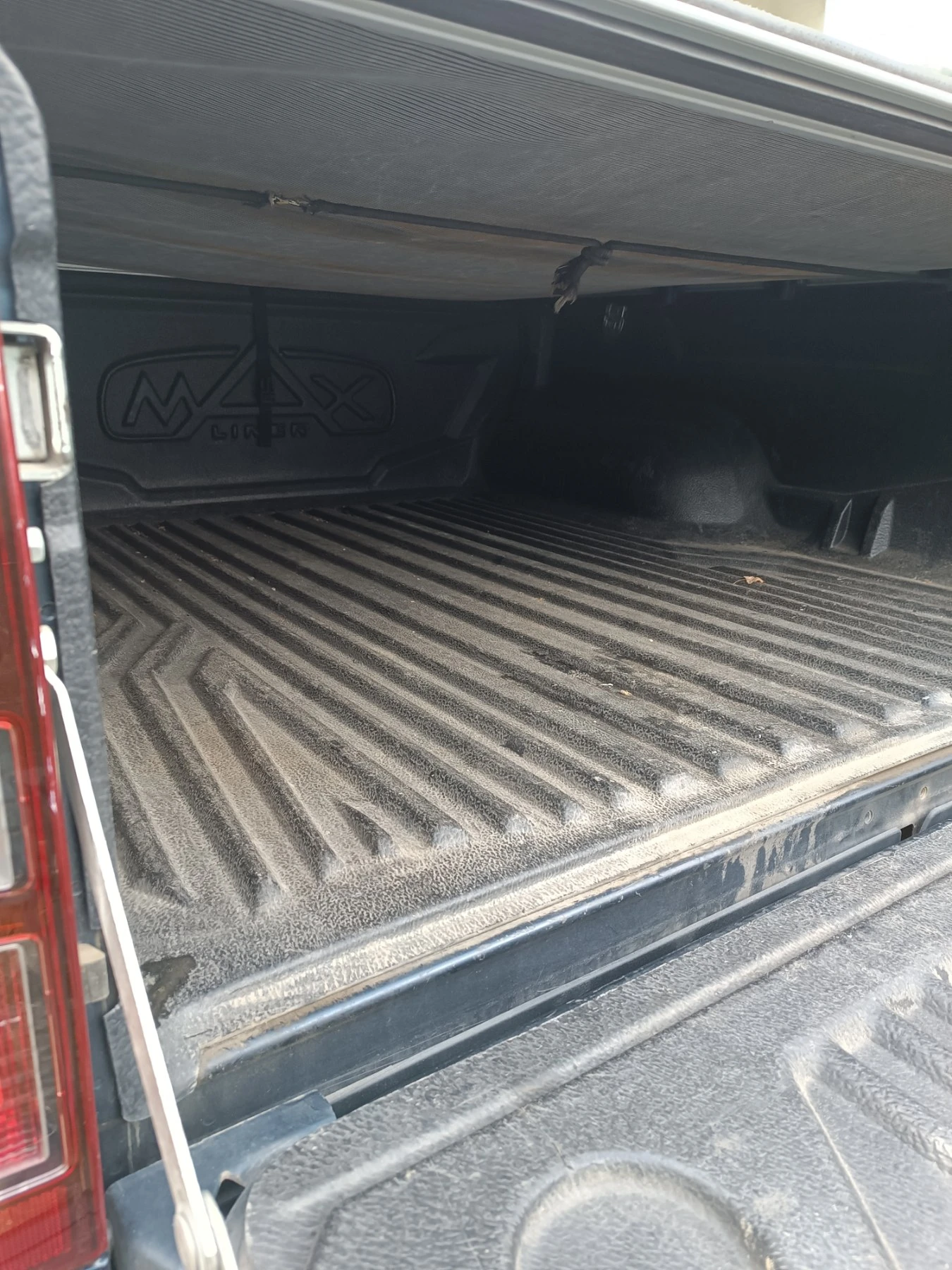 Isuzu D-max, снимка 5 - Автомобили и джипове - 54371586
