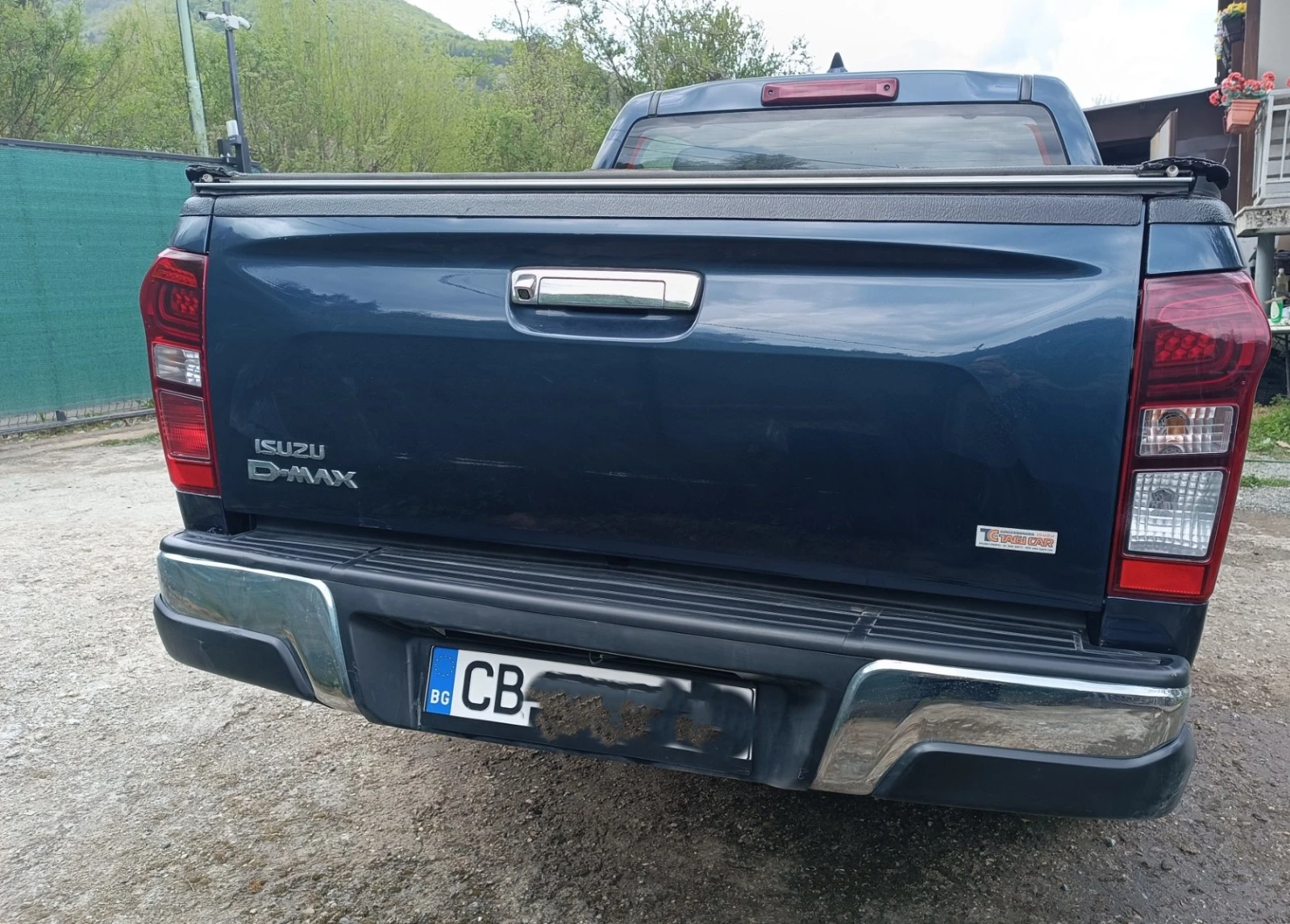 Isuzu D-max, снимка 4 - Автомобили и джипове - 54371586