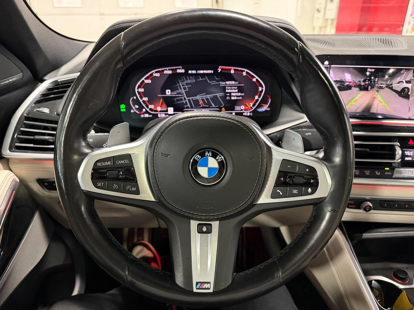 BMW X6 M50i xDrive | 2020 | 4.4 V8 Twin Turbo | , снимка 16 - Автомобили и джипове - 54606643