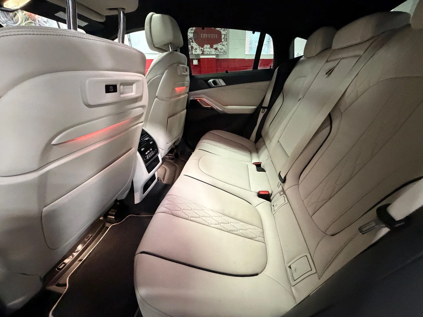 BMW X6 M50i xDrive | 2020 | 4.4 V8 Twin Turbo | , снимка 12 - Автомобили и джипове - 54606643