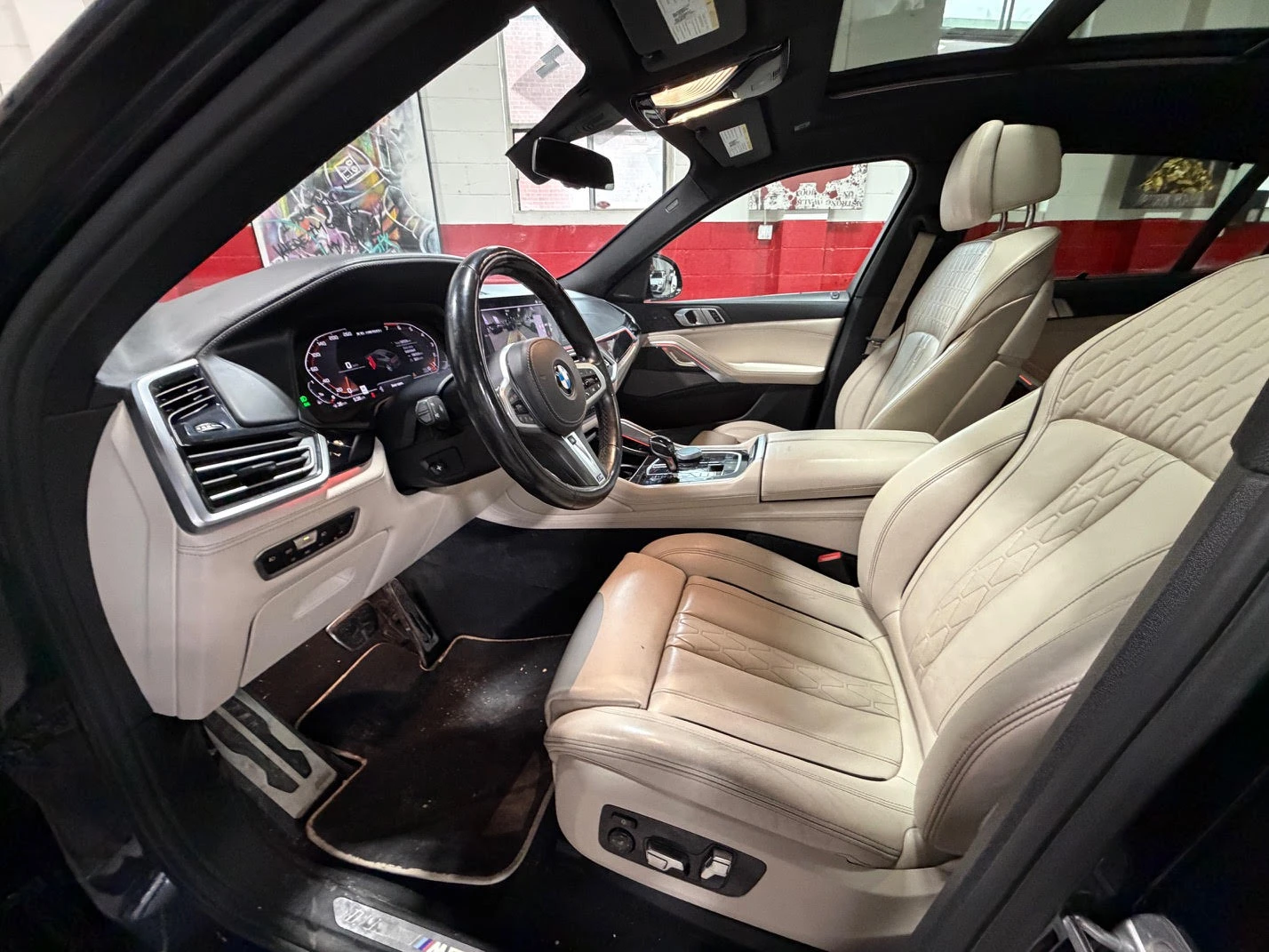 BMW X6 M50i xDrive | 2020 | 4.4 V8 Twin Turbo | , снимка 9 - Автомобили и джипове - 54606643