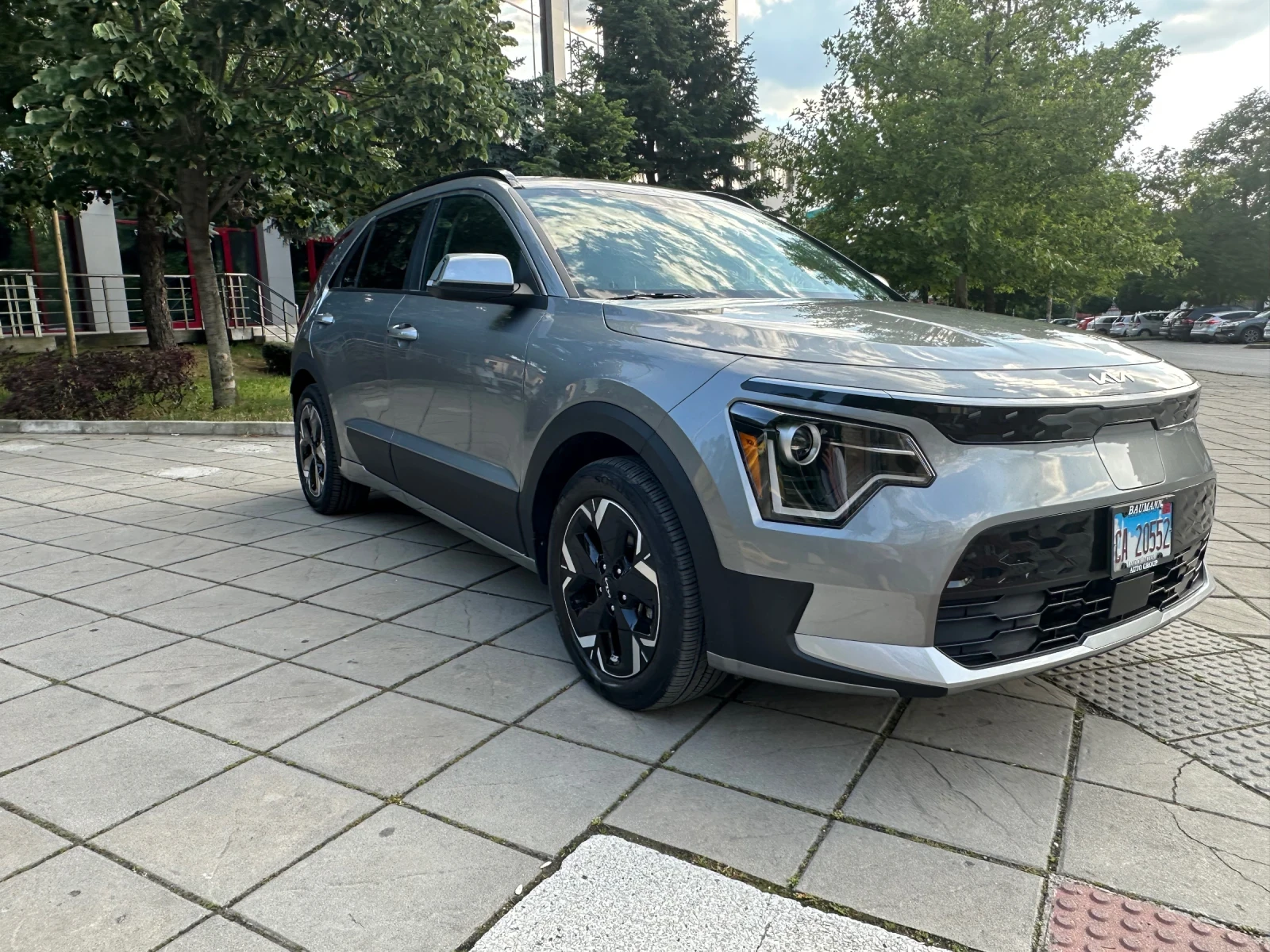 Kia Niro 64KW 100%SOH, снимка 2 - Автомобили и джипове - 54671022