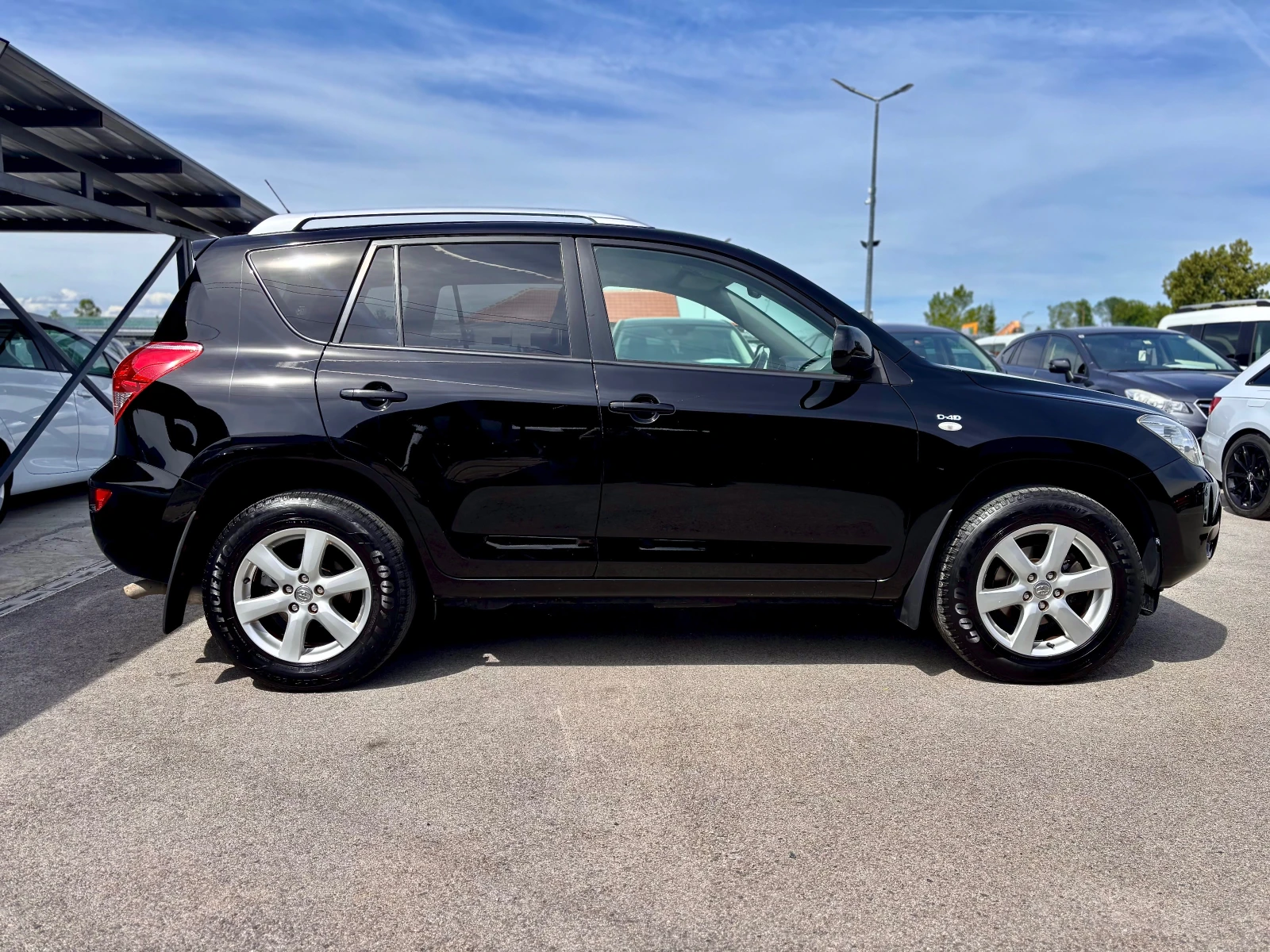 Toyota Rav4, снимка 4 - Автомобили и джипове - 54735289