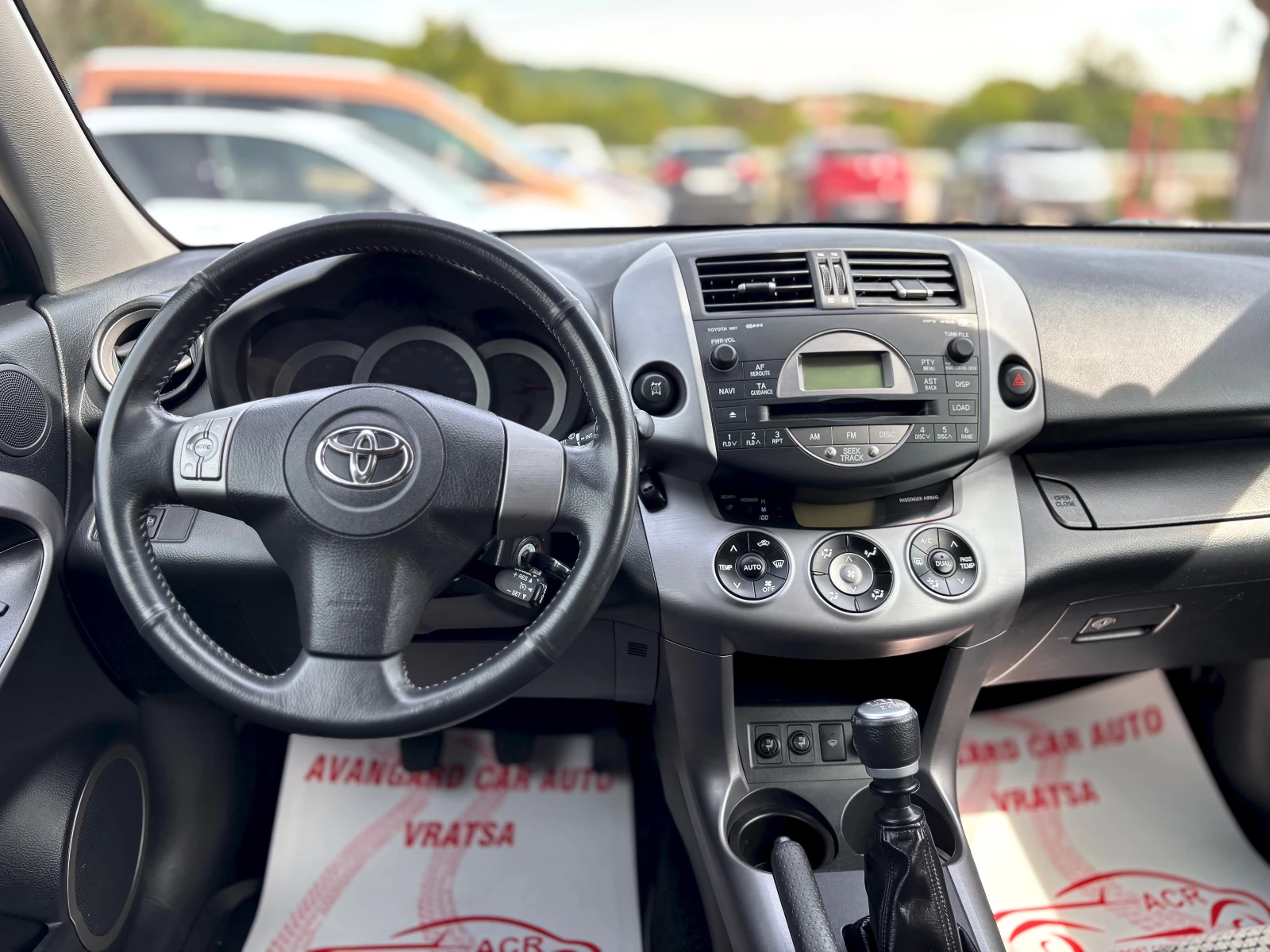 Toyota Rav4, снимка 10 - Автомобили и джипове - 54735289