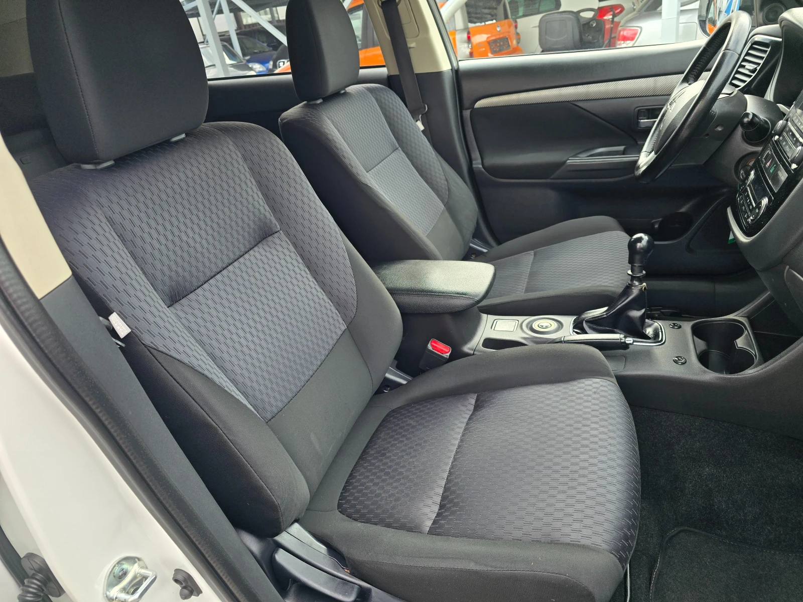 Mitsubishi Outlander 2.2 DI-D 4X4  | Mobile.bg � ����������� 10