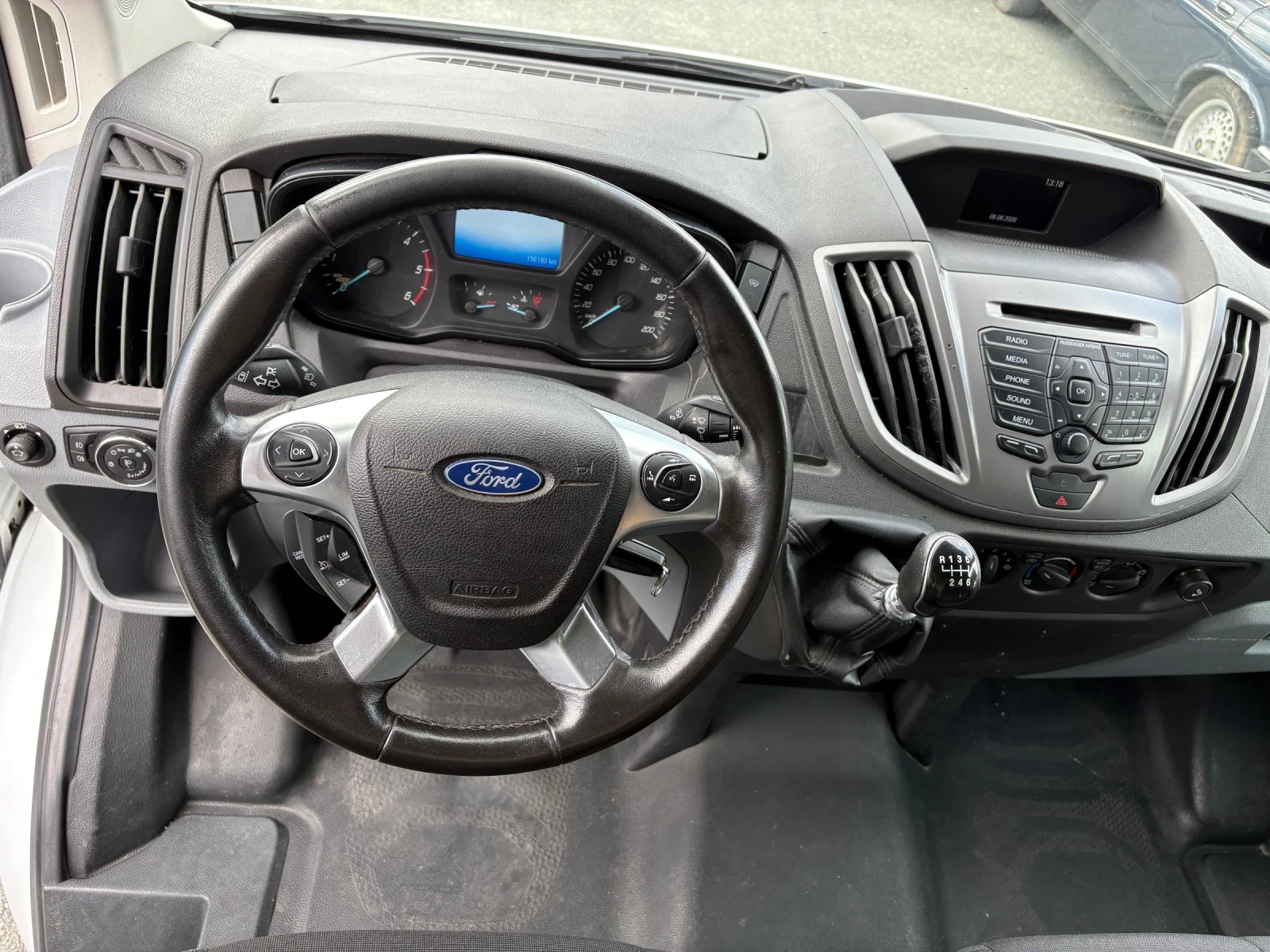 Ford Transit 2.0 EcoBlue 131k.c. Euro 6, снимка 8 - Бусове и автобуси - 54820051