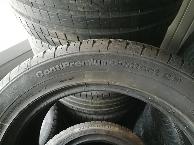 Гуми Летни 215/55R18, снимка 4 - Гуми и джанти - 21467383