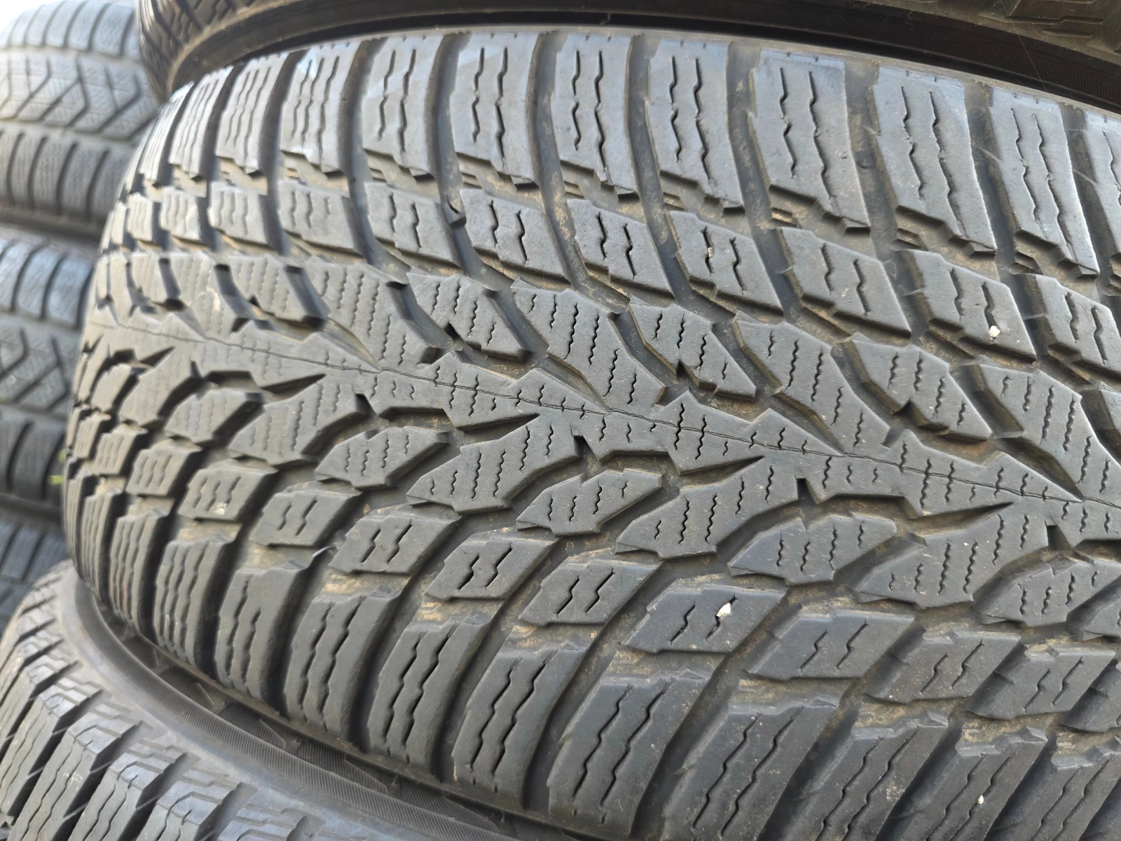 ���� 215/60R16 | Mobile.bg � ����������� 3