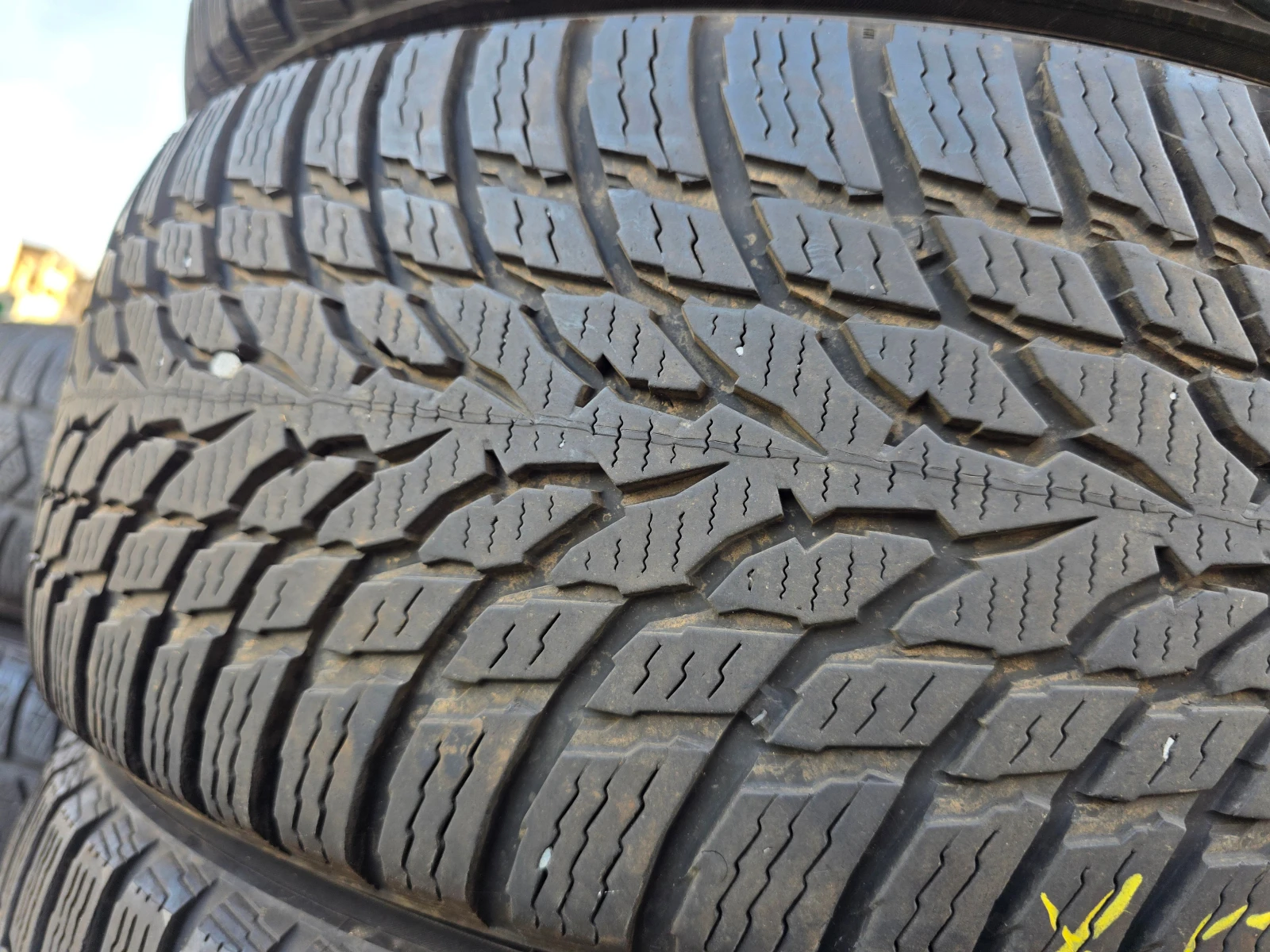 ���� 215/60R16 | Mobile.bg � ����������� 2