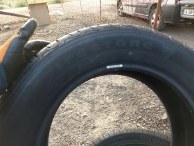 Гуми Летни 225/60R17, снимка 4 - Гуми и джанти - 42853280