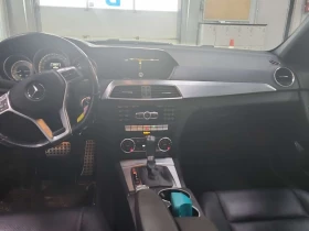 Mercedes-Benz C 300 АМГ ПАКЕТ/CARFAX/ПОДГРЕВ/ПАНОРАМА, снимка 5