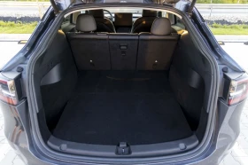 Tesla Model Y Performance , снимка 8