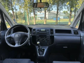 Toyota Corolla verso, снимка 8