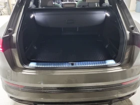 Audi E-Tron TECHNIK/CARFAX/ОТ ПРЕДСТАВИТЕЛСТВО/ 1 СОБСТВЕНИК/, снимка 16