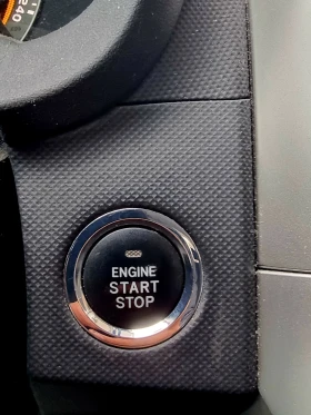 Toyota Auris * 1.6* 132PS* Executive*  - 13500 лв. / 6902.44 € - 66036620 13