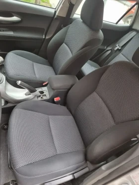 Toyota Auris * 1.6* 132PS* Executive*  - 13500 лв. / 6902.44 € - 66036620 9