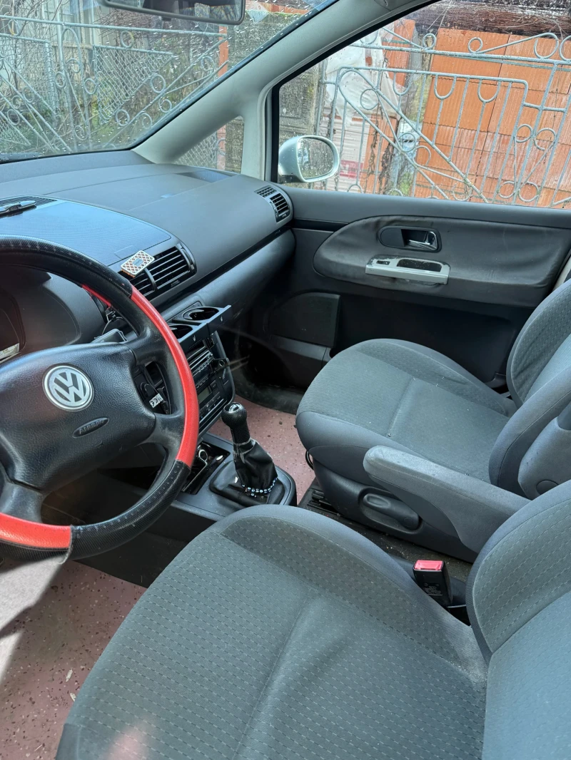 VW Sharan 2.0, снимка 5 - Автомобили и джипове - 48545928