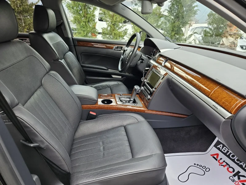 VW Phaeton 3.0TDI-239кс= 4х4= НАВИ= КАМЕРА= DYNAUDIO= FACELIF, снимка 14 - Автомобили и джипове - 48949702