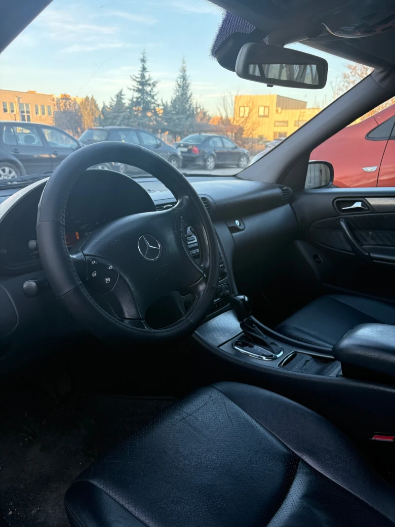 Mercedes-Benz C 240, снимка 3 - Автомобили и джипове - 53113818