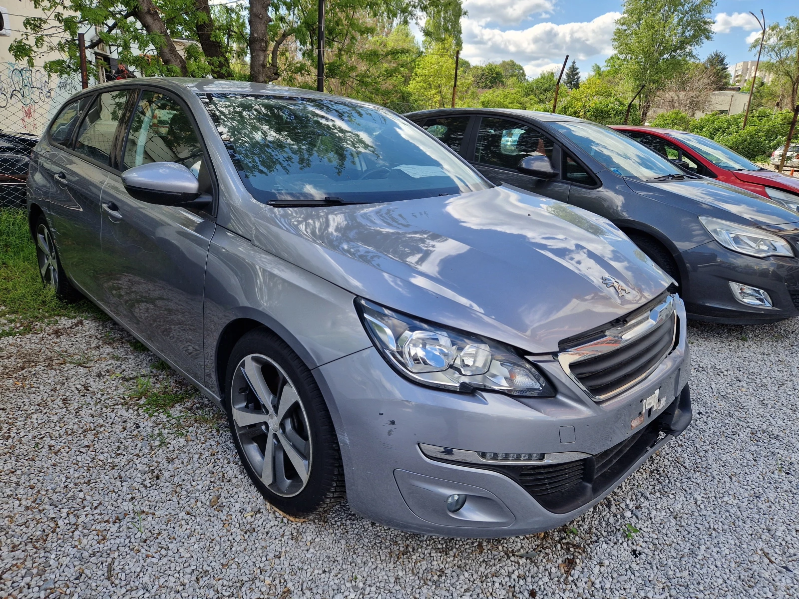 Peugeot 308 1.6HDI/120 хил!!! - изображение 3
