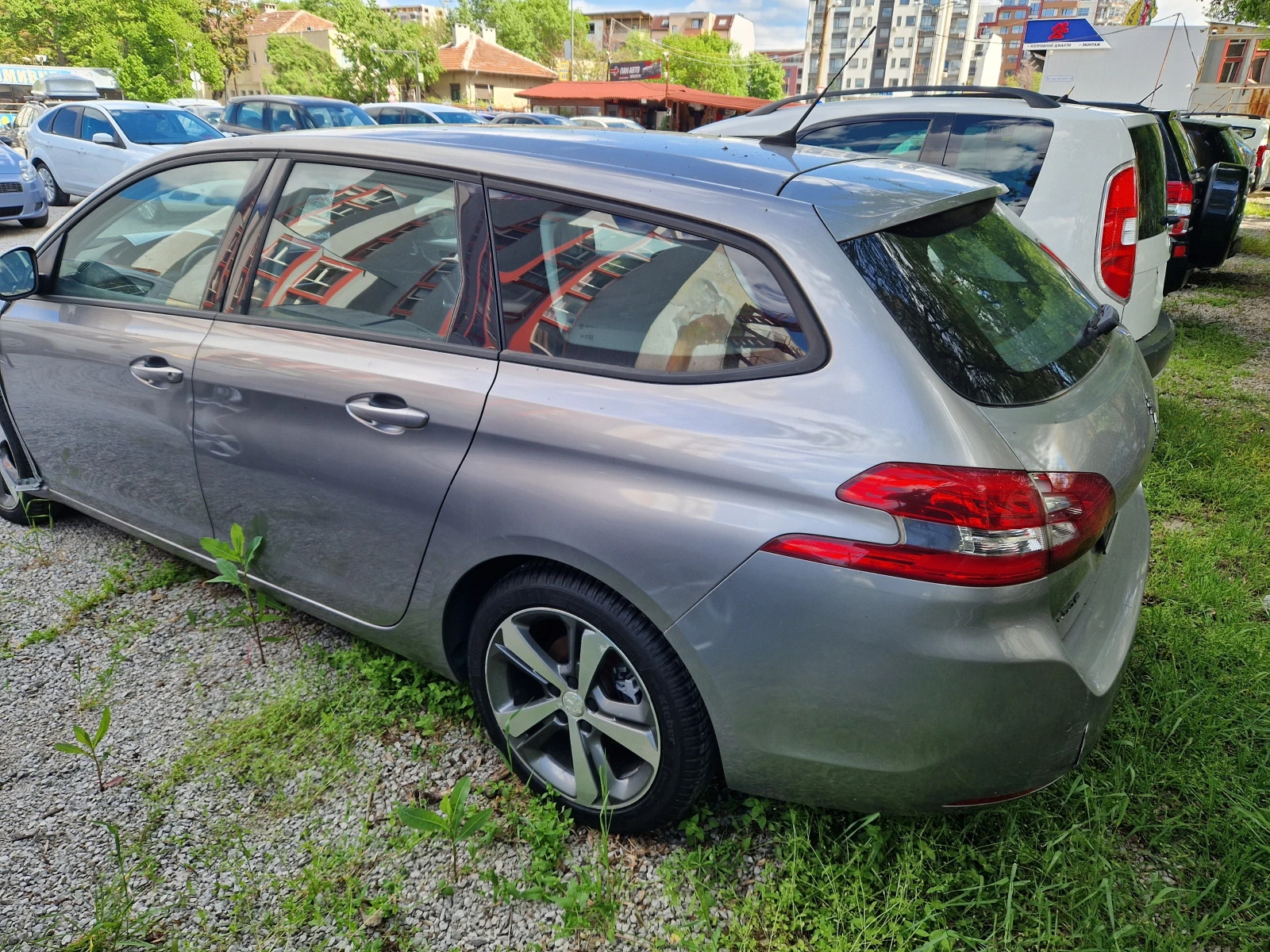 Peugeot 308 1.6HDI/120 хил!!! - изображение 5