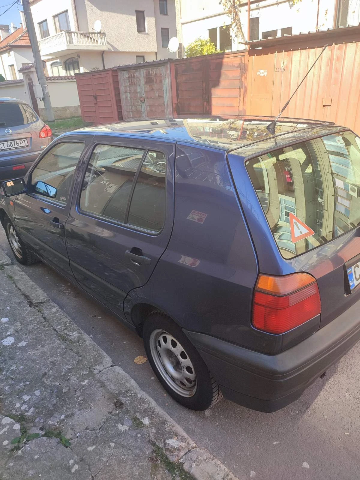 VW Golf 1.6БИНЗИН - изображение 5