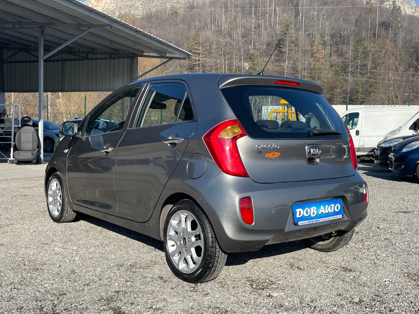 Kia Picanto 1.0i-LED-EURO 5B - изображение 4