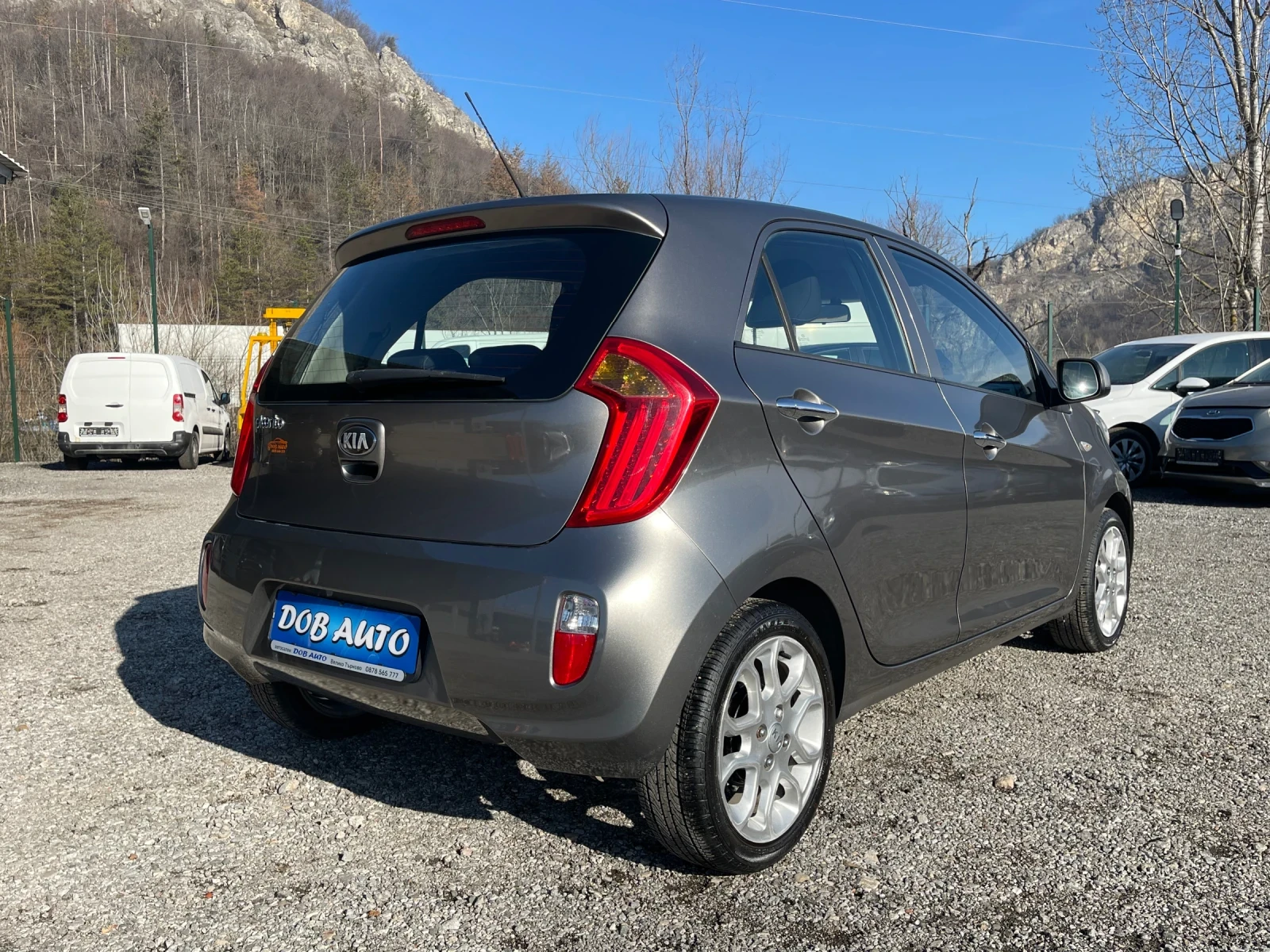 Kia Picanto 1.0i-LED-EURO 5B - изображение 6