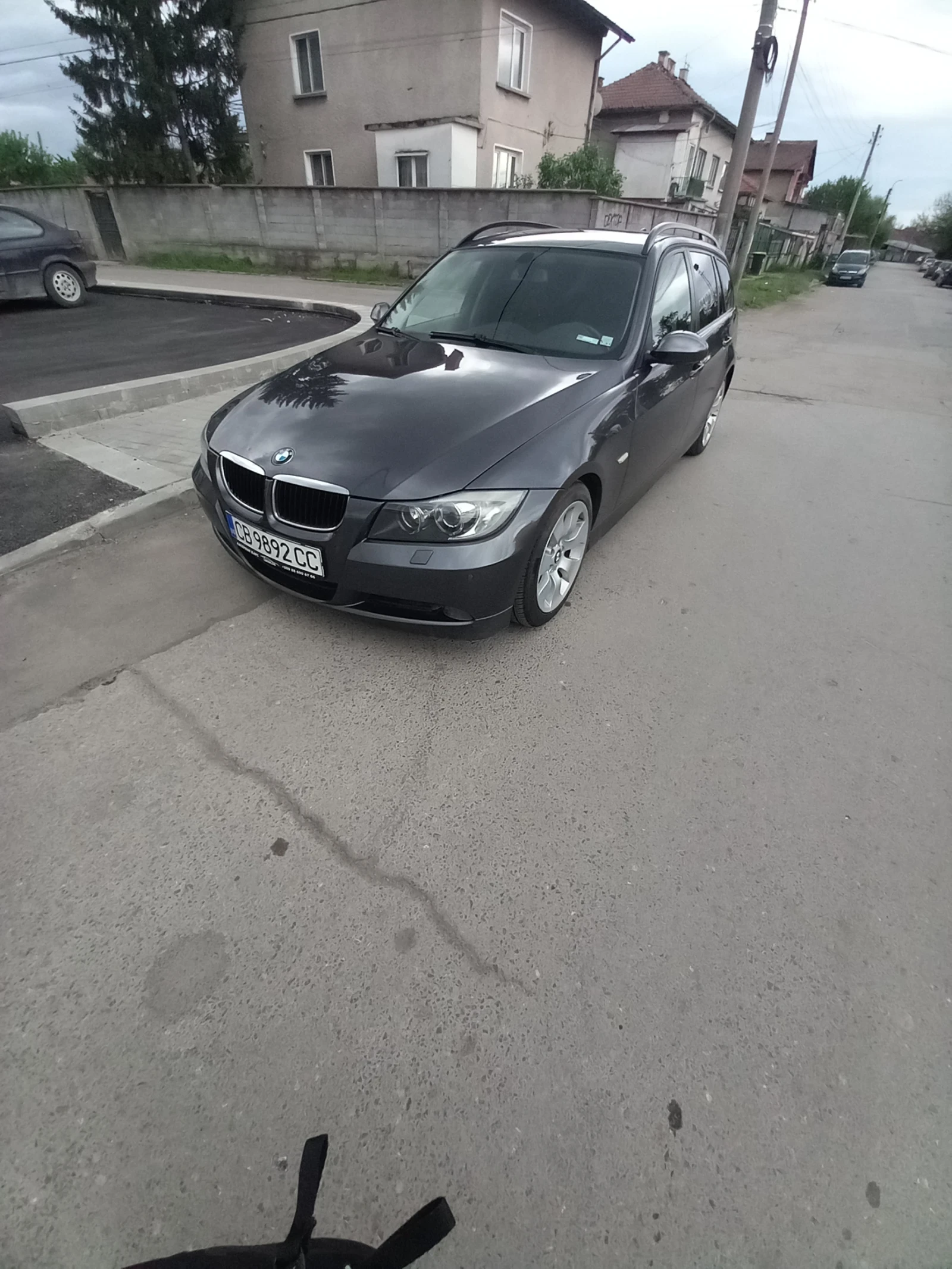BMW 320  - изображение 8