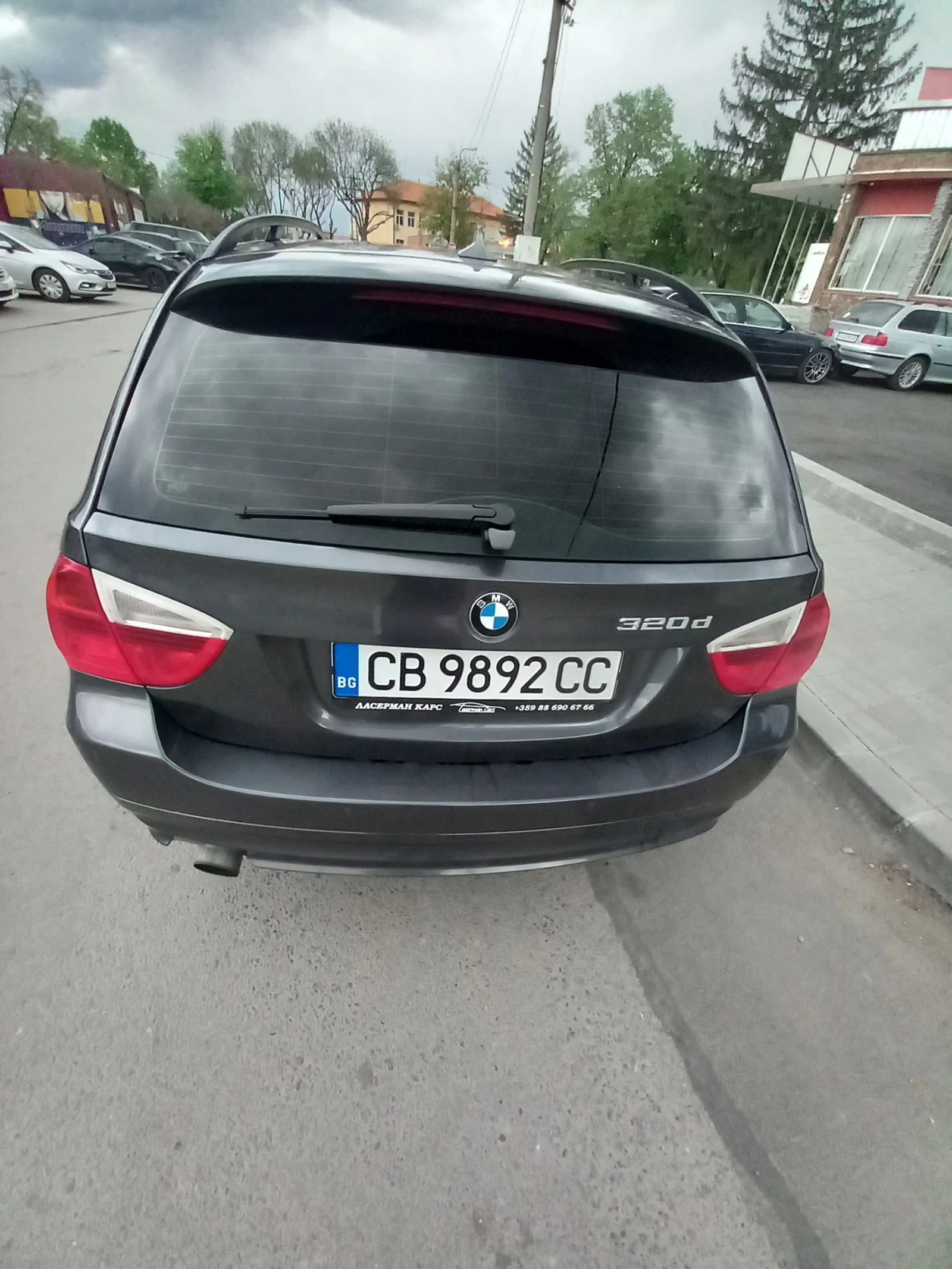 BMW 320  - изображение 5