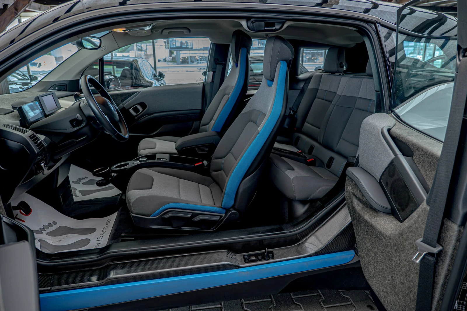 BMW i3 S/120ah/Adaptive LED/PDC - изображение 7