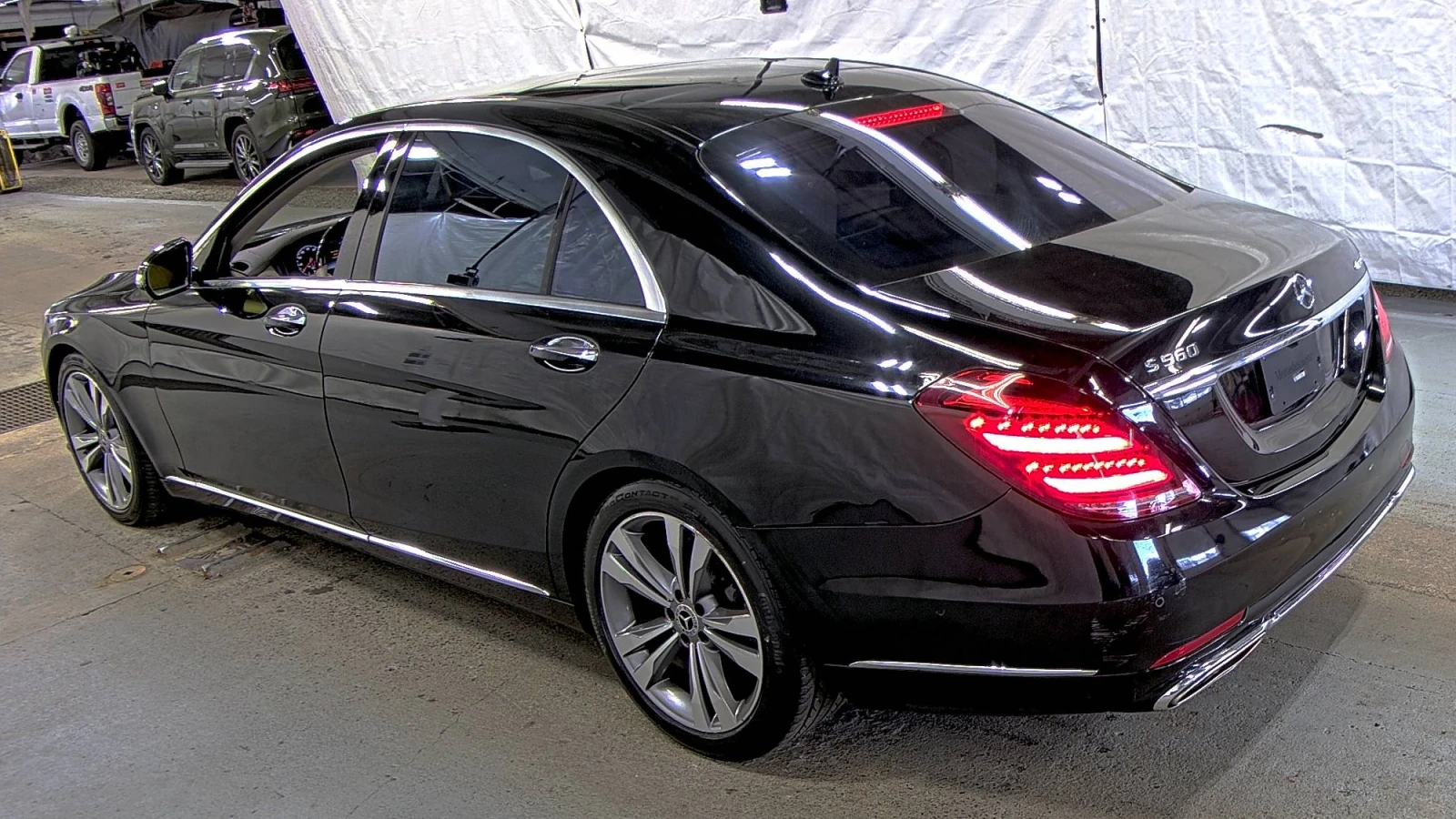 Mercedes-Benz S 560 4MATIC  - изображение 5