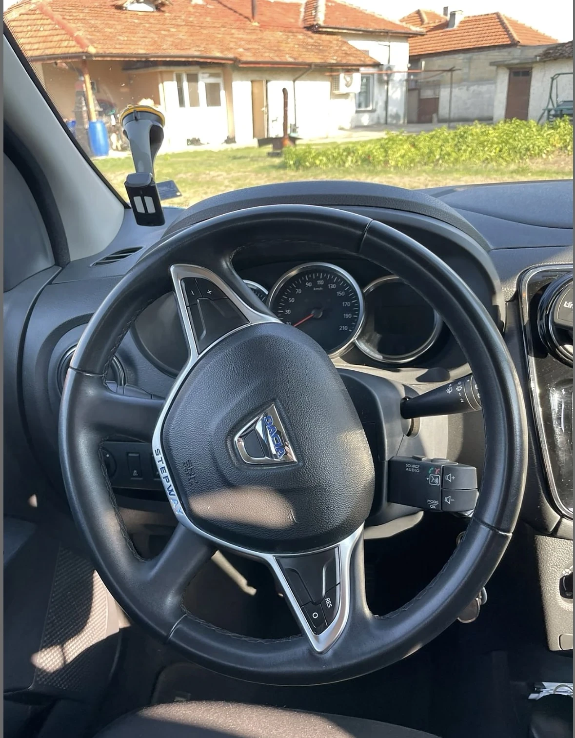 Dacia Lodgy STEPWAY - изображение 8