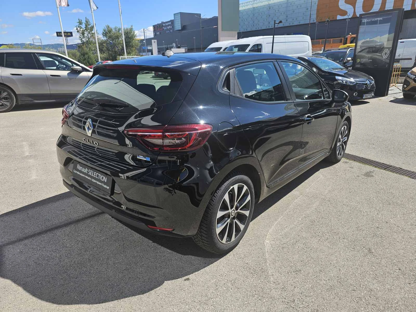 Renault Clio E-TECH HYBRID 90 EDC - изображение 5