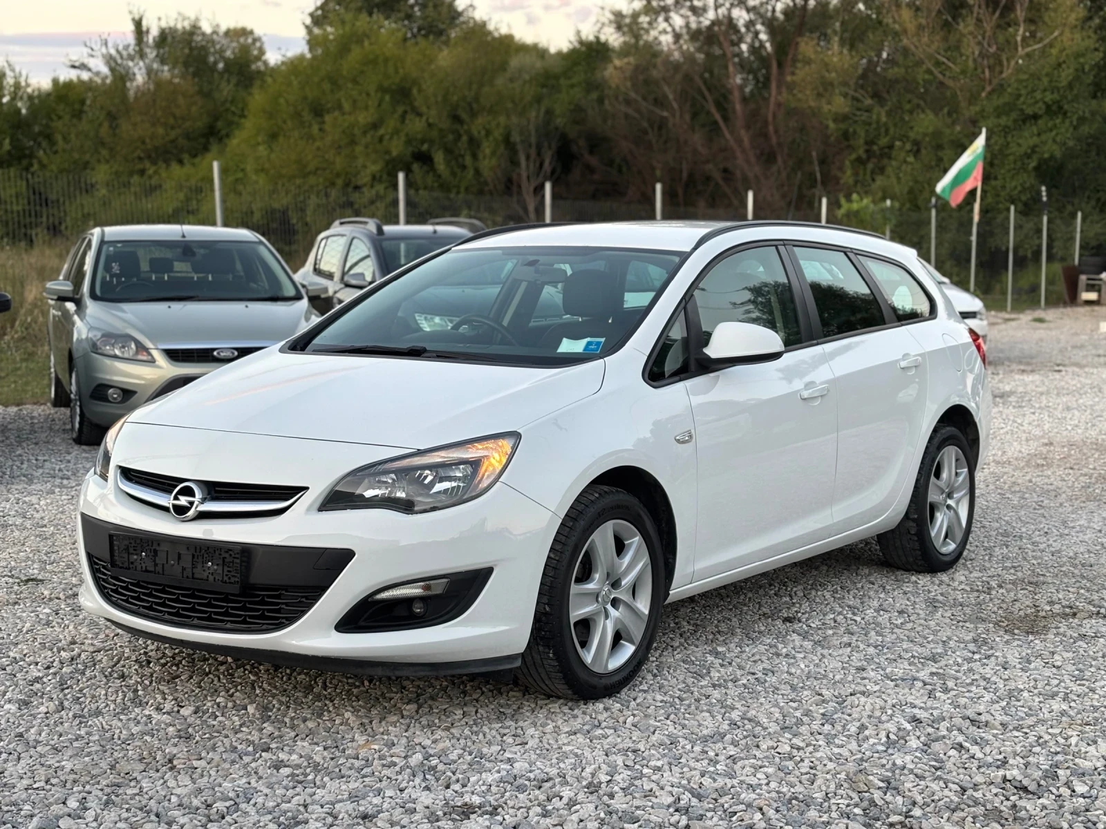 Opel Astra 1.6CDTI EcoFlex Cosmo ITALY  - изображение 2