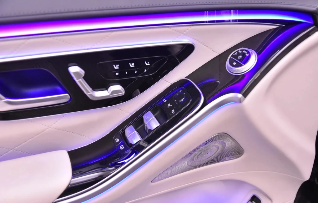 Mercedes-Benz S 500 4Matic AMG line - изображение 8