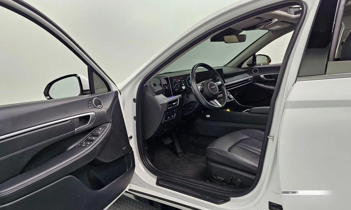 Hyundai Sonata 2.0 LPG Business 2 * НАЙ-ДОБРА ЦЕНА В БЪЛГАРИЯ*  - изображение 10