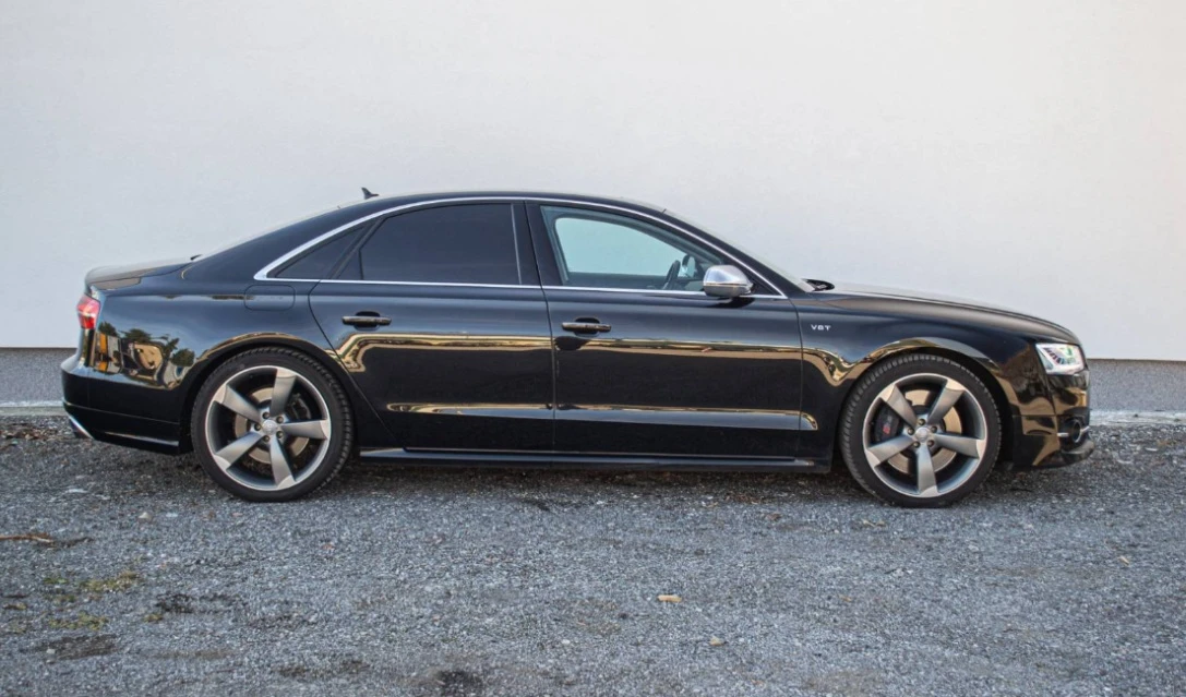 Audi S8 4.0TFSI Quattro - изображение 2
